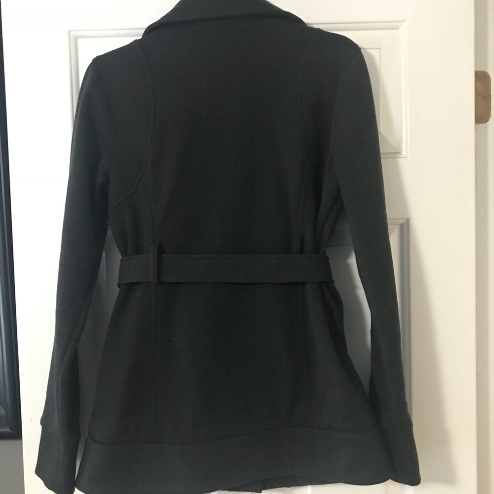 Light weight coat - Picture 2 of 2